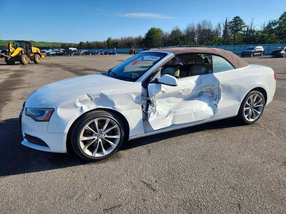 AUDI A5 2013 with VIN WAULFAFH7DN016894 - Photo from auction