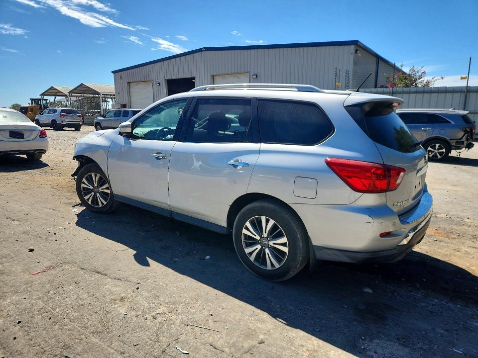 Снимка 2 от търг – 2017 NISSAN PATHFINDER с VIN 5N1DR2MM7HC630555