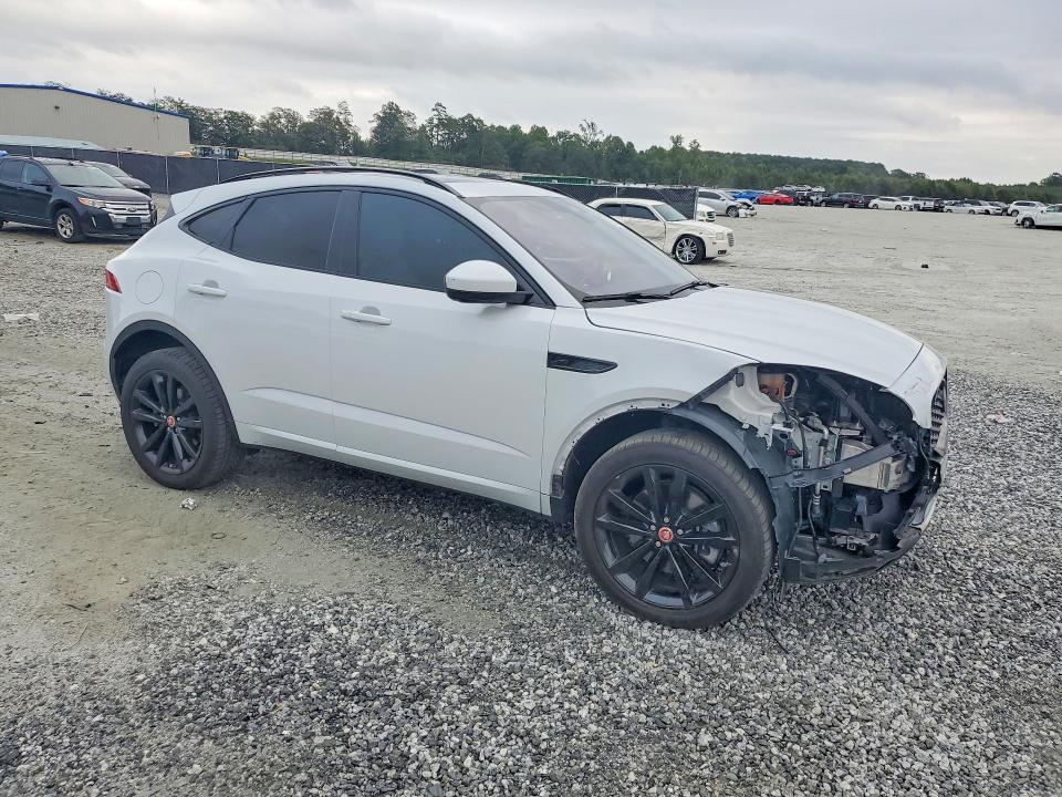 Photo 4 from auction – 2021 JAGUAR E-PACE with VIN SADF12GX8M1025321