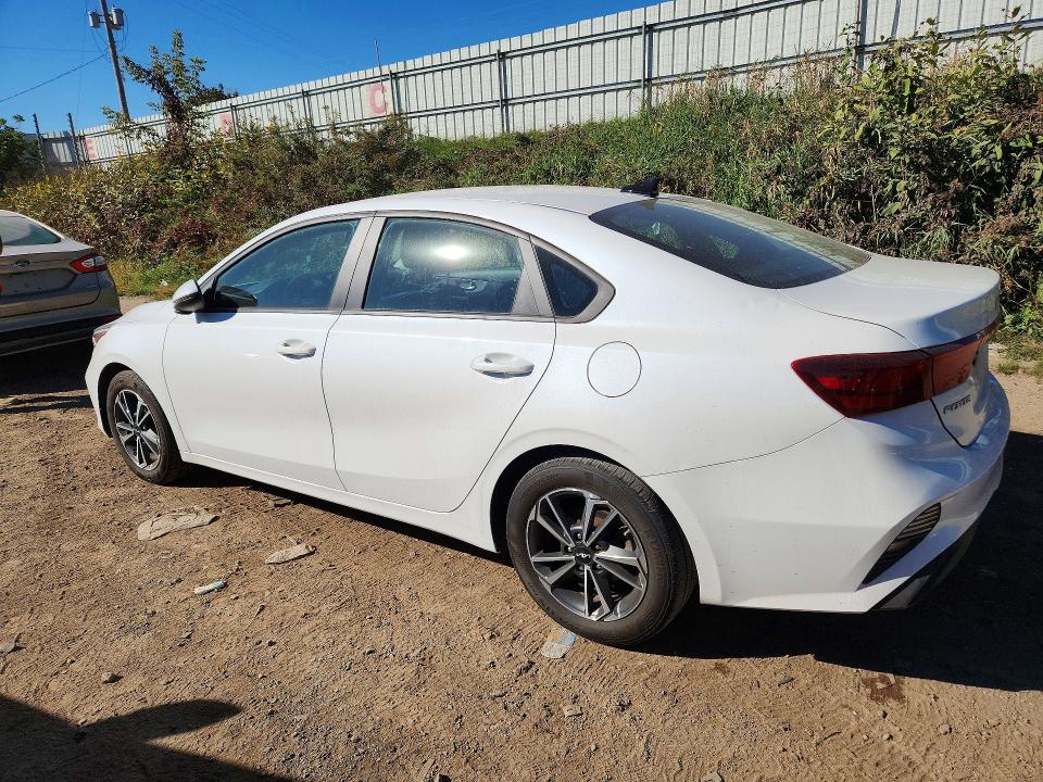 صورة رقم 2 من المزاد - 2022 KIA FORTE مع VIN 3KPF24AD7NE425632