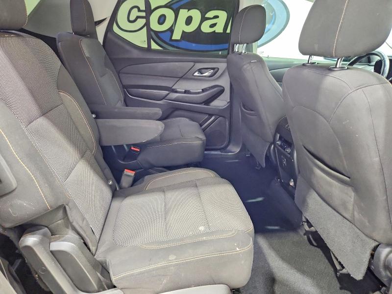 Photo 11 from auction – 2018 CHEVROLET TRAVERSE with VIN 1GNERGKW0JJ221283