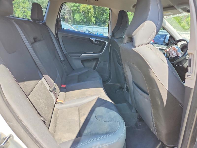 Photo 11 from auction – 2015 VOLVO XC60 with VIN YV440MDJ2F2681736