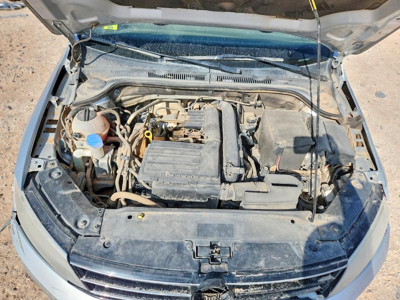 Photo 11 from auction – 2016 VOLKSWAGEN JETTA with VIN 3VW167AJ7GM300299