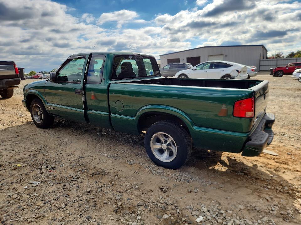Снимка 2 от търг – 1999 CHEVROLET S TRUCK с VIN 1GCCS1947XK218406