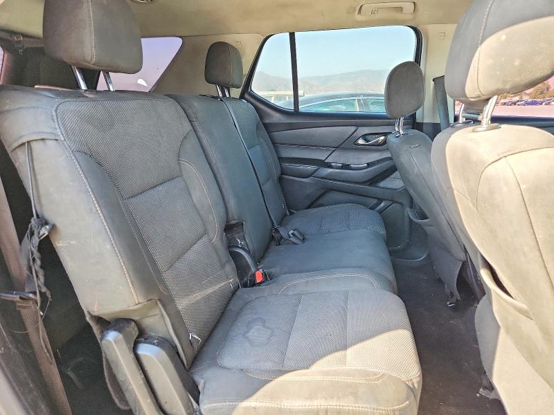 Photo 11 from auction – 2019 CHEVROLET TRAVERSE with VIN 1GNERFKW5KJ238303