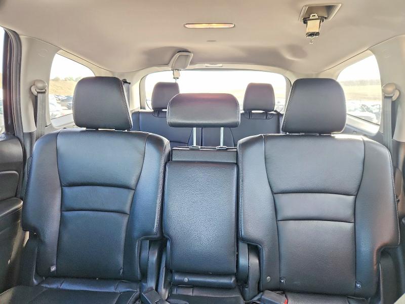 Photo 10 from auction – 2019 HONDA PILOT with VIN 5FNYF6H55KB014128