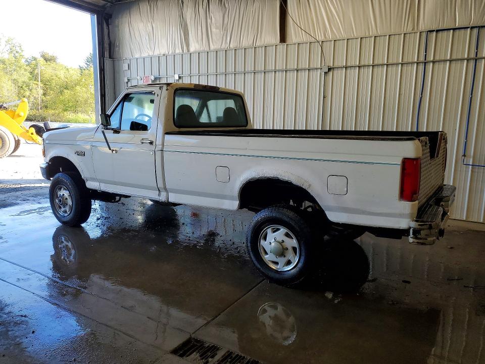 Photo 2 from auction – 1997 FORD F350 with VIN 3FTHF36H1VMA15448