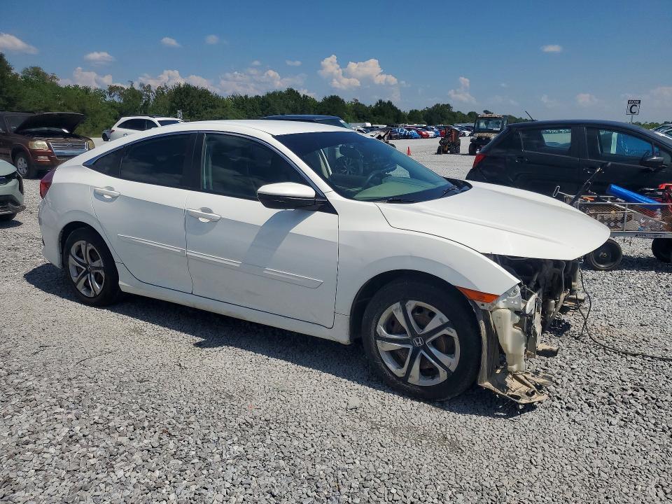 Photo 4 from auction – 2016 HONDA CIVIC with VIN 19XFC2F59GE022466