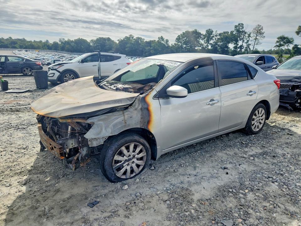 NISSAN SENTRA 2016 with VIN 3N1AB7AP1GY307263 - Photo from auction