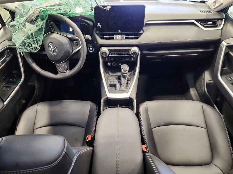 Photo 8 from auction – 2024 TOYOTA RAV4 with VIN 2T3A1RFV1RC401477