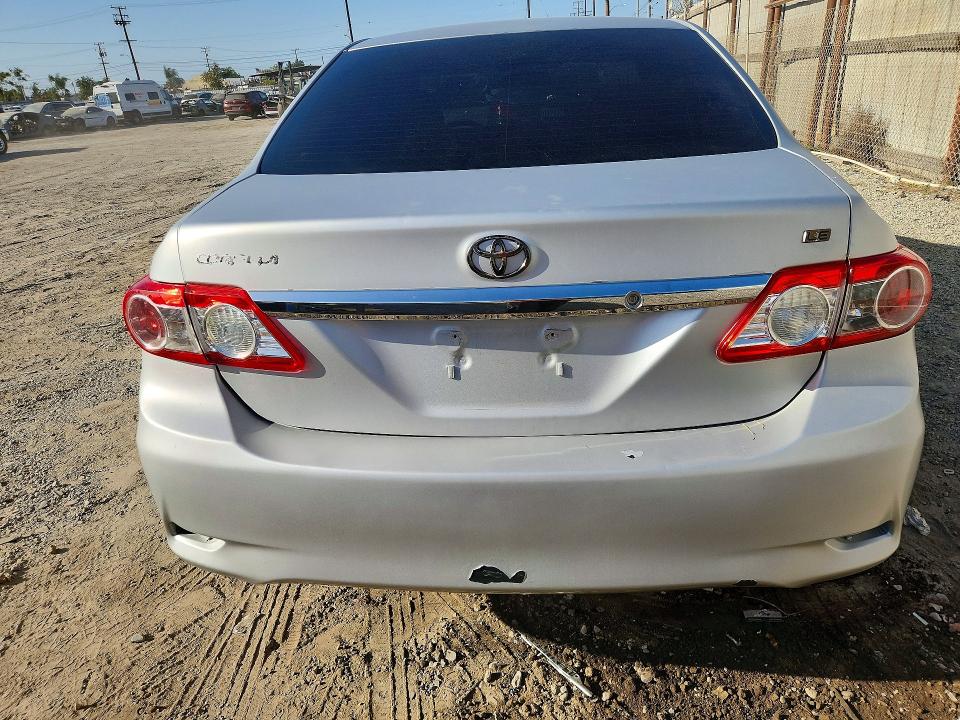 Снимка 6 от търг – 2011 TOYOTA COROLLA с VIN 2T1BU4EE4BC752317