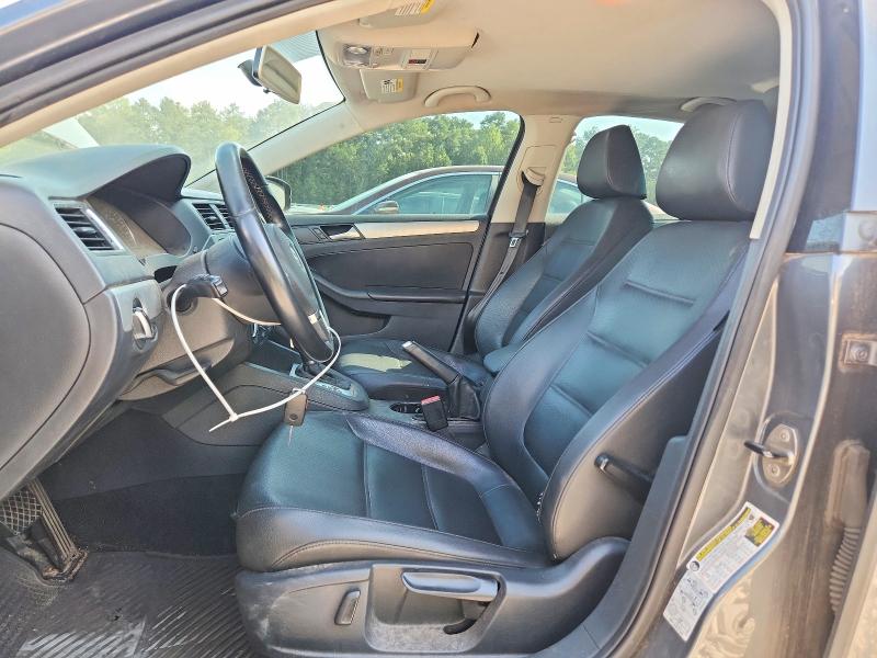 Photo 7 from auction – 2014 VOLKSWAGEN JETTA with VIN 3VWD17AJ5EM401429