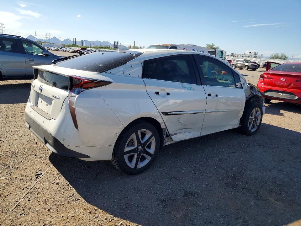 Photo 3 from auction – 2017 TOYOTA PRIUS with VIN JTDKARFU7H3049856