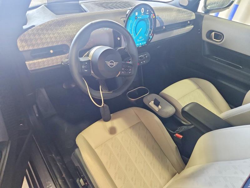 Photo 8 from auction – 2025 MINI COOPER with VIN WMW23GD01S2W11744
