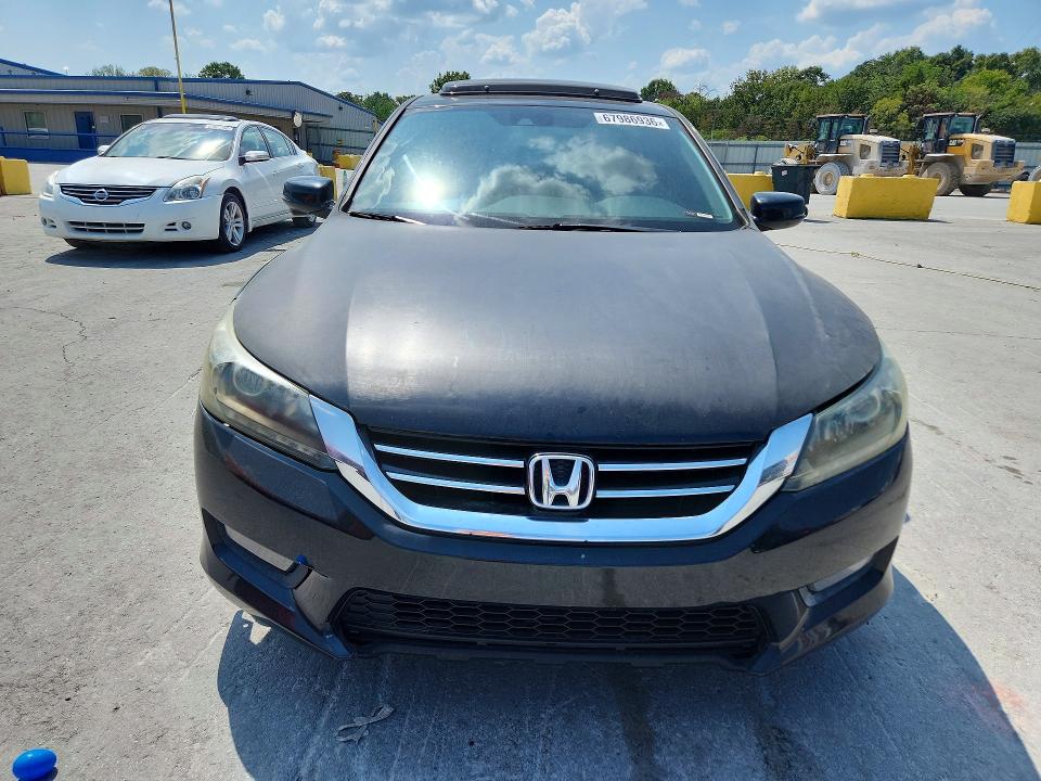 Photo 5 from auction – 2014 HONDA ACCORD with VIN 1HGCR3F87EA011369