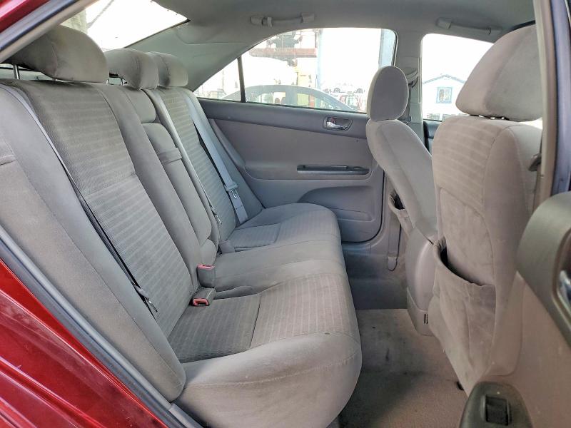 Photo 10 from auction – 2005 TOYOTA CAMRY with VIN 4T1BE32K35U051949