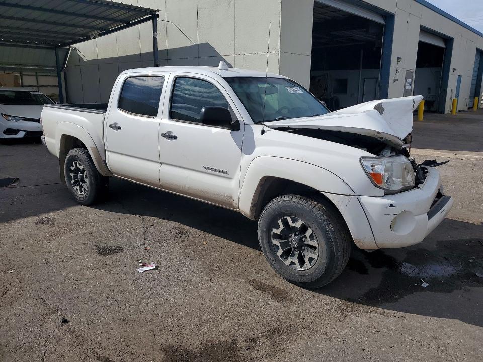 Photo 4 from auction – 2011 TOYOTA TACOMA with VIN 5TFLU4EN3BX018242