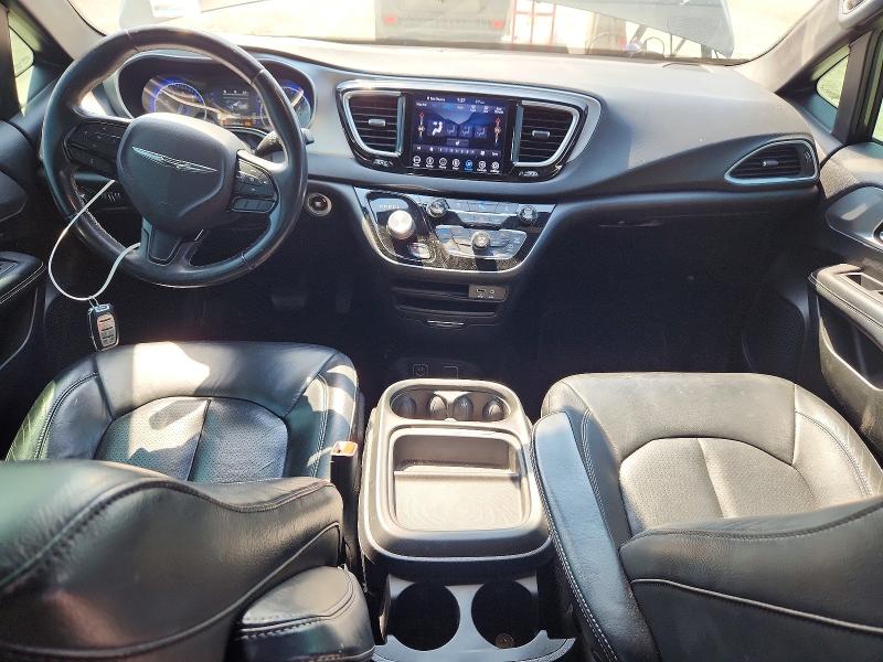 Photo 8 from auction – 2018 CHRYSLER PACIFICA with VIN 2C4RC1BG8JR167163