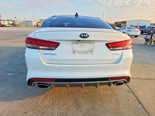 Zdjęcie 6 z aukcji – 2018 KIA OPTIMA z VIN 5XXGV4L27JG189699
