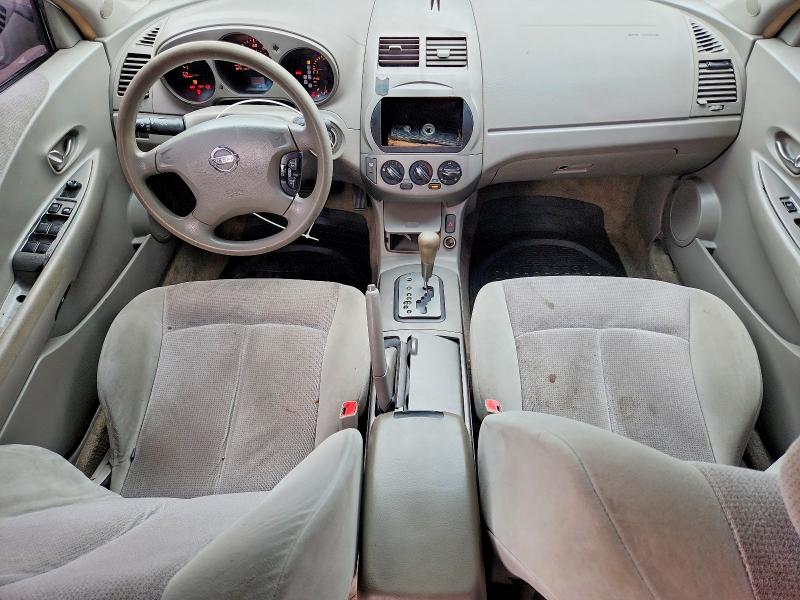 Photo 8 from auction – 2002 NISSAN ALTIMA with VIN 1N4AL11DX2C177083