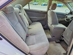 Photo 10 from auction – 2003 TOYOTA CAMRY with VIN 4T1BE32K63U233299