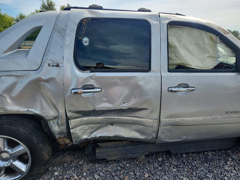 Photo 10 from auction – 2011 CHEVROLET AVALANCHE with VIN 3GNTKGE3XBG162999