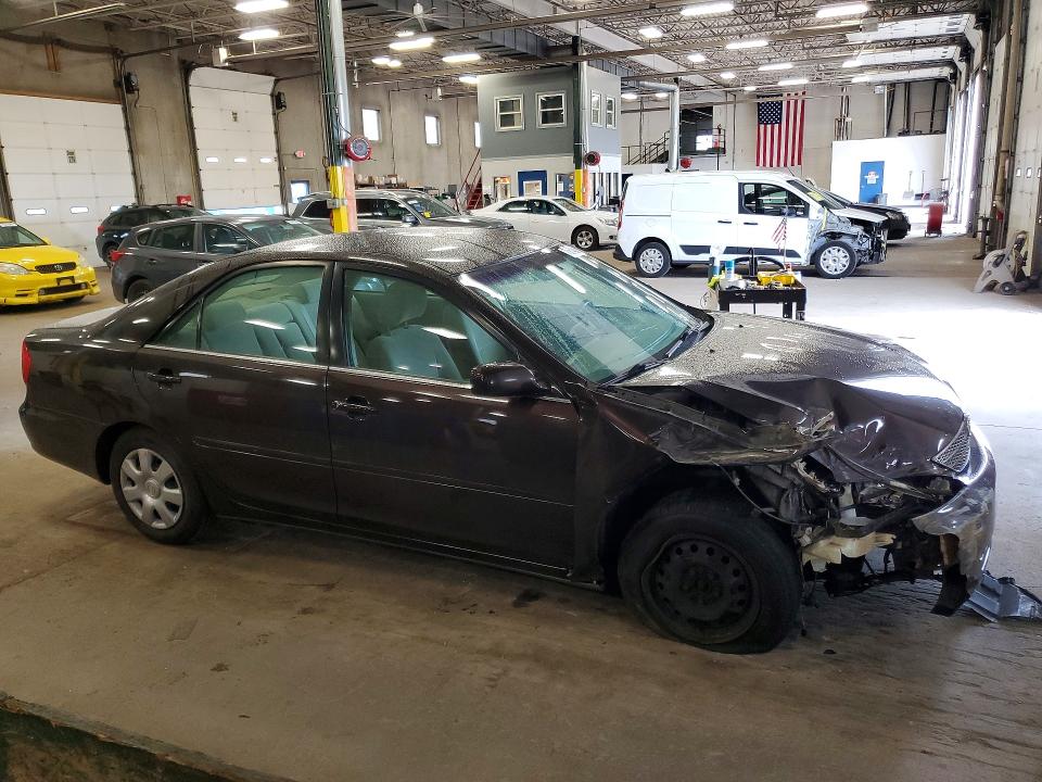 Photo 4 from auction – 2003 TOYOTA CAMRY with VIN 4T1BE32K73U716638