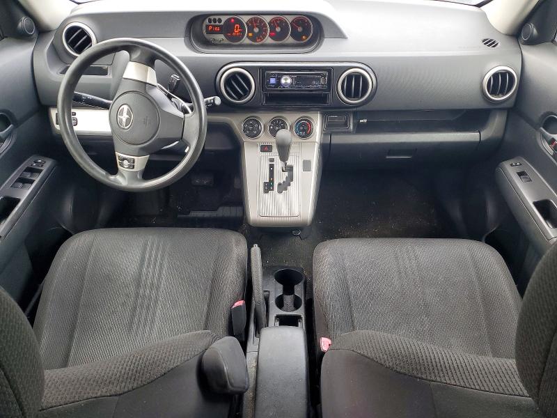 Photo 8 from auction – 2008 SCION XB with VIN JTLKE50E381043406