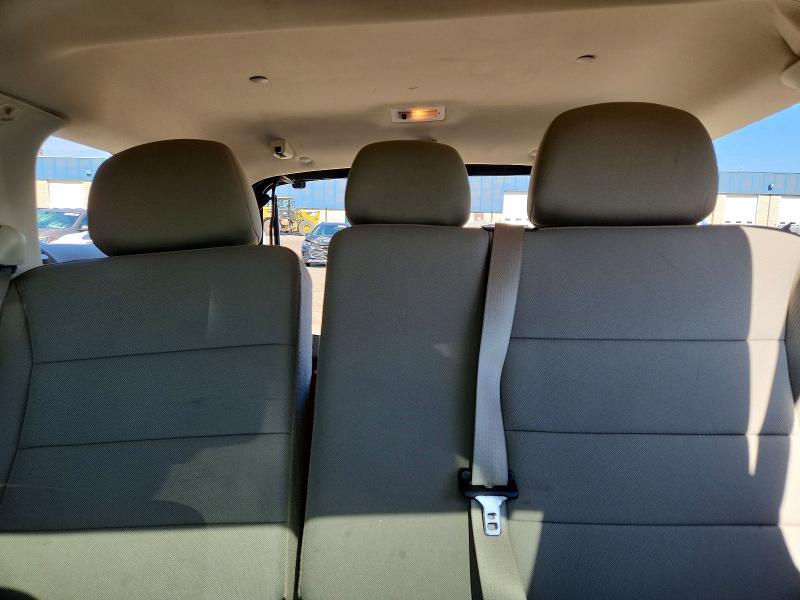 Photo 10 from auction – 2010 FORD ESCAPE with VIN 1FMCU0D79AKB41935