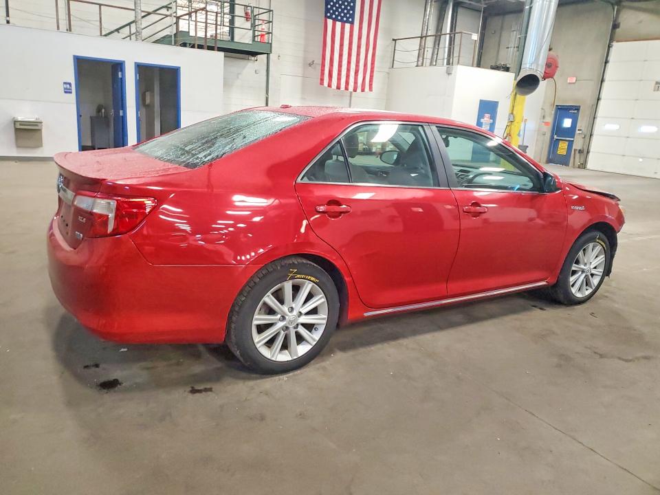 Снимка 3 от търг – 2013 TOYOTA CAMRY HYBRID с VIN 4T1BD1FK0DU096394