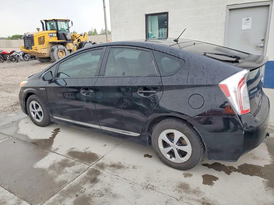 Photo 2 from auction – 2012 TOYOTA PRIUS with VIN JTDKN3DU5C1481306
