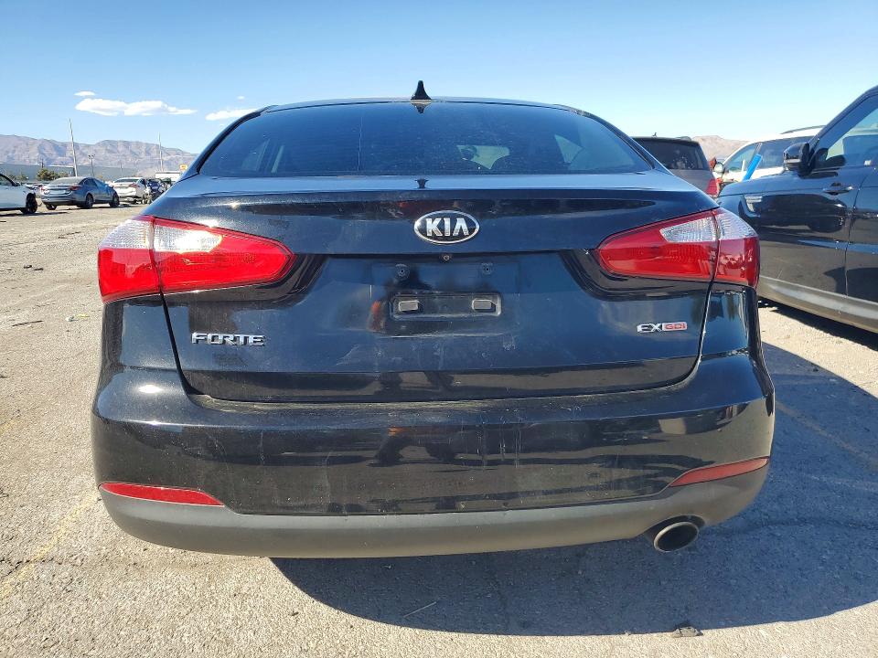 صورة رقم 6 من المزاد - 2016 KIA FORTE مع VIN KNAFX4A88G5450748