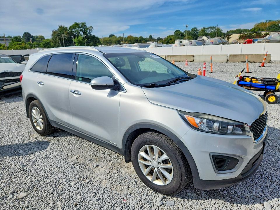 Фото 4 с аукциона – 2018 KIA SORENTO с VIN 5XYPGDA52JG426084
