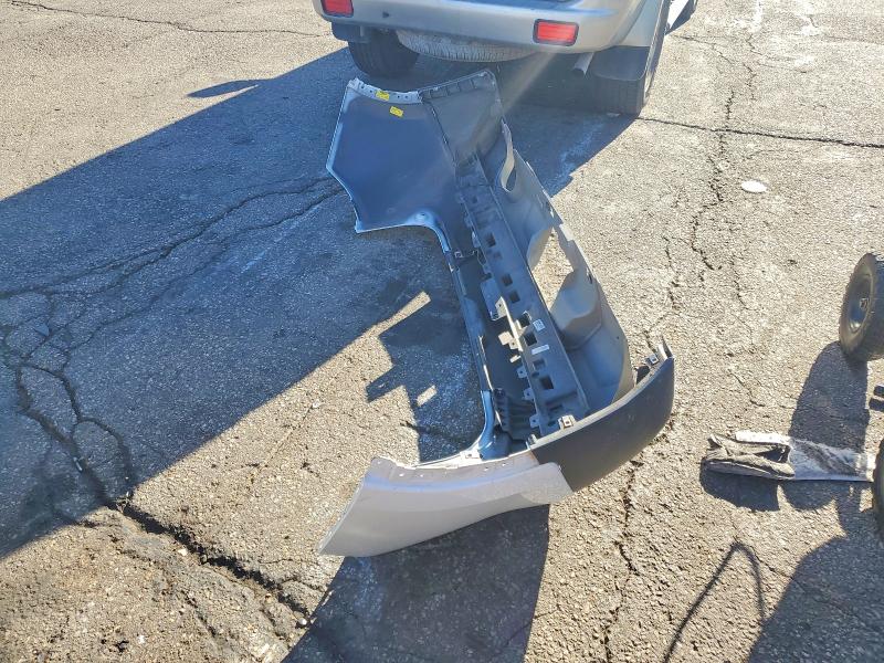 Photo 12 from auction – 2019 CHEVROLET BLAZER with VIN 3GNKBGRS3KS701604