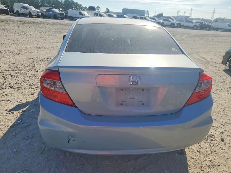 Photo 6 from auction – 2012 HONDA CIVIC with VIN 2HGFB2F5XCH555851