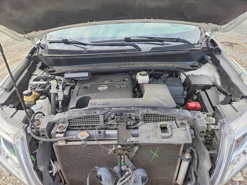 Снимка 12 от търг – 2015 NISSAN PATHFINDER с VIN 5N1AR2MM2FC702634