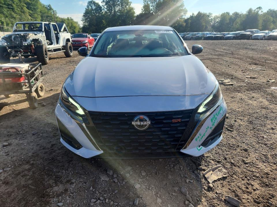 Photo 5 from auction – 2024 NISSAN ALTIMA with VIN 1N4BL4CV4RN341132