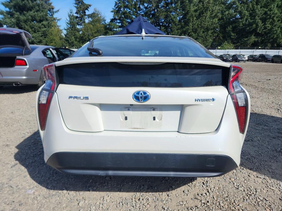 Photo 6 from auction – 2017 TOYOTA PRIUS with VIN JTDKARFU7H3037612