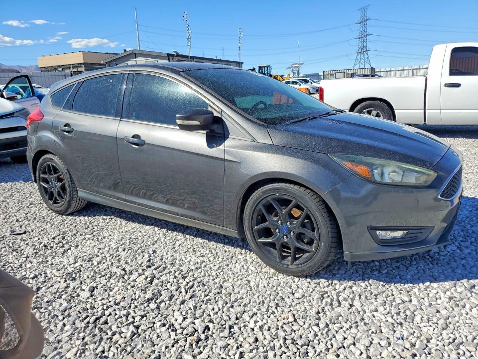 Photo 4 from auction – 2016 FORD FOCUS with VIN 1FADP3K21GL311755