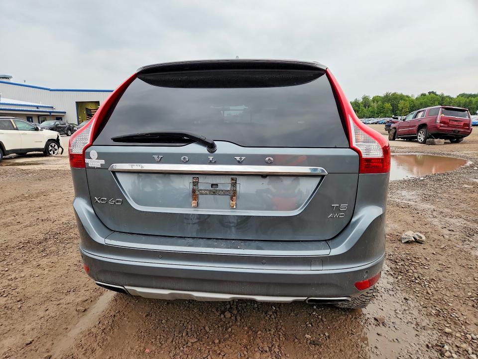 Photo 6 from auction – 2017 VOLVO XC60 with VIN YV440MRU2H2082325