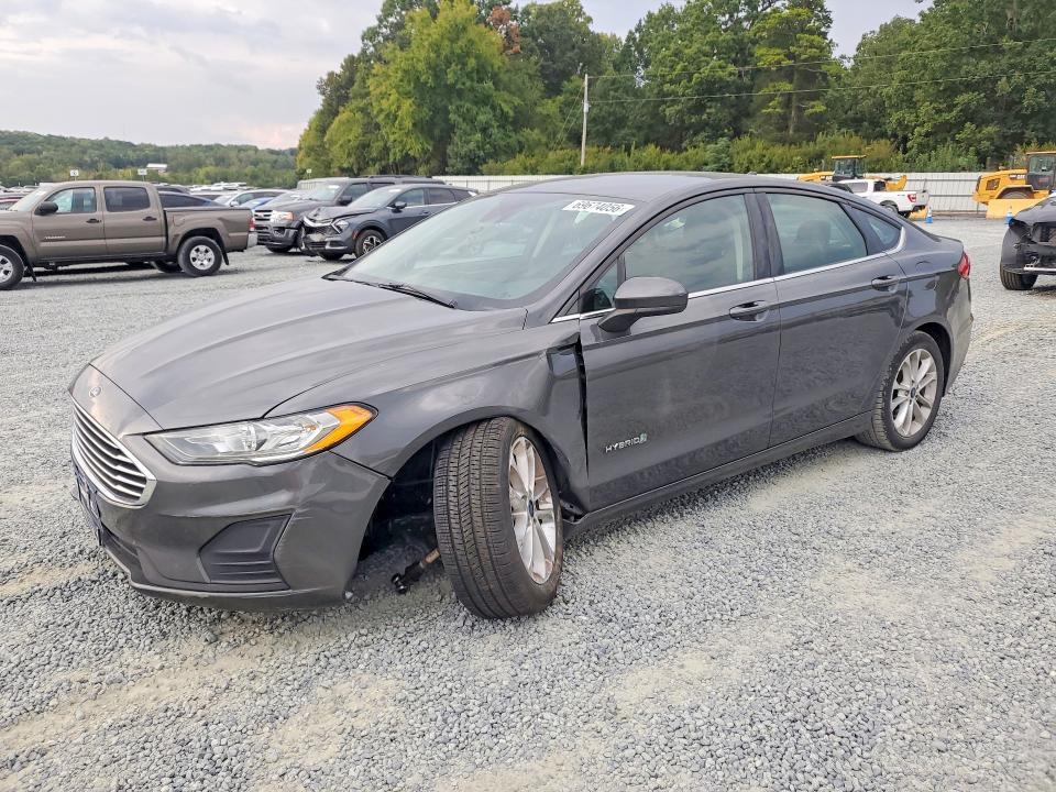 FORD FUSION 2019 con VIN 3FA6P0LU9KR183895 - Foto de la subasta