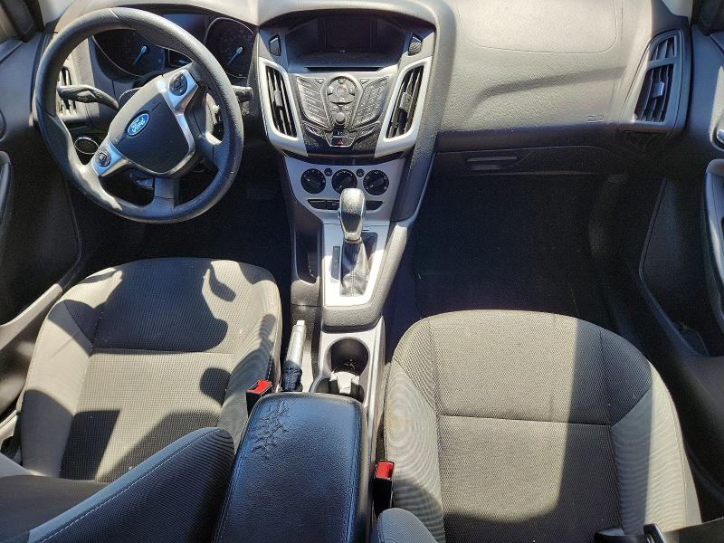 Photo 8 from auction – 2014 FORD FOCUS with VIN 1FADP3F23EL341623