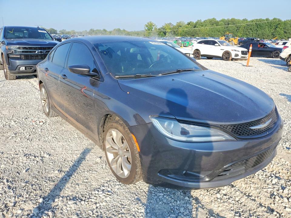 Photo 4 from auction – 2015 CHRYSLER 200 with VIN 1C3CCCDG2FN665124