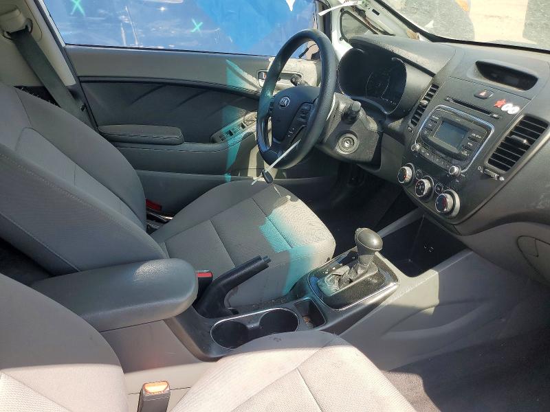 Photo 7 from auction – 2017 KIA FORTE with VIN 3KPFK4A75HE157775
