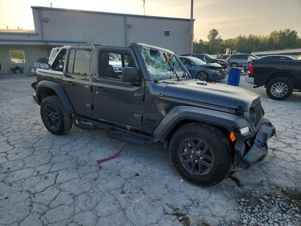 Снимка 4 от търг – 2024 JEEP WRANGLER с VIN 1C4PJXDG5RW363075