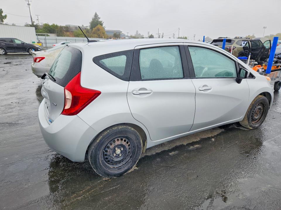 Photo 3 from auction – 2016 NISSAN VERSA NOTE with VIN 3N1CE2CP1GL361191