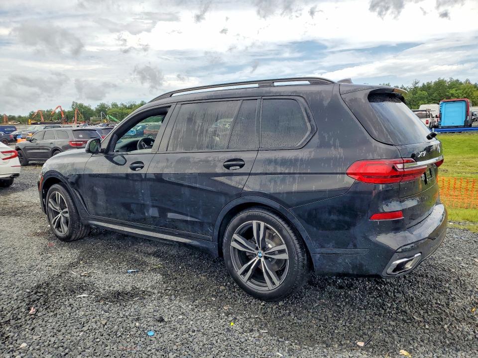 Photo 2 from auction – 2020 BMW X7 with VIN 5UXCW2C04L9C25722