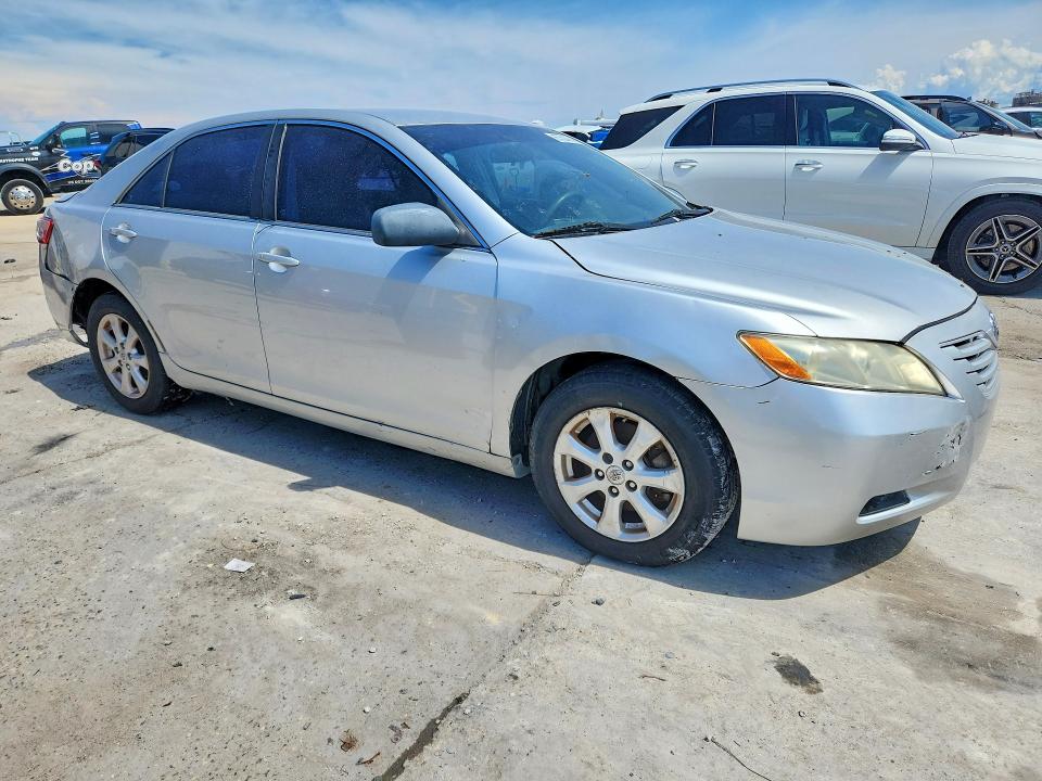 Photo 4 from auction – 2009 TOYOTA CAMRY with VIN 4T1BE46K49U895620