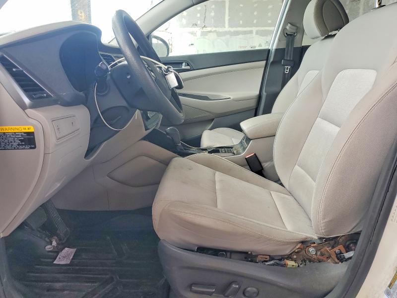 Photo 7 from auction – 2016 HYUNDAI TUCSON with VIN KM8J3CA48GU059858