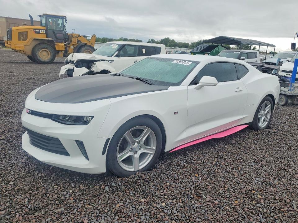 CHEVROLET CAMARO 2018 с VIN 1G1FB1RX1J0115713 - Снимка от търг